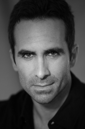 内斯特·卡博内尔个人介绍