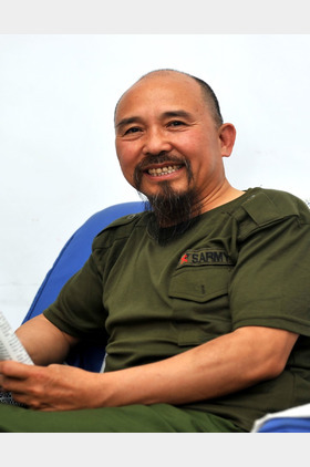 王坚定个人介绍