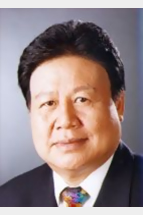 招石文个人介绍