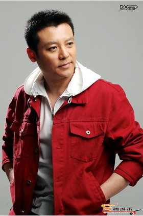 彭振中个人介绍