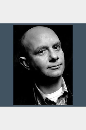 尼克·霍恩比Nick Hornby个人介绍