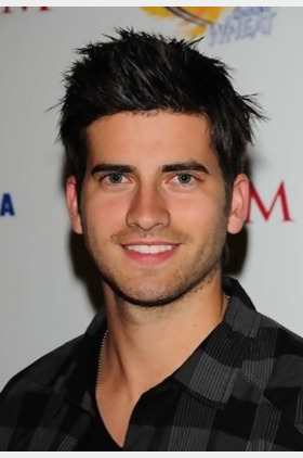 瑞恩·罗特曼个人介绍