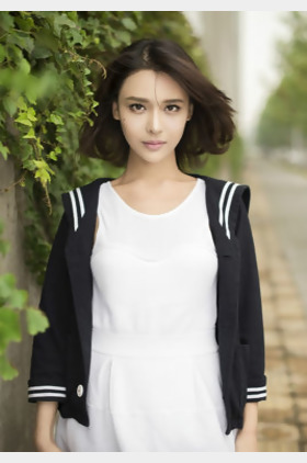 房鹿个人介绍