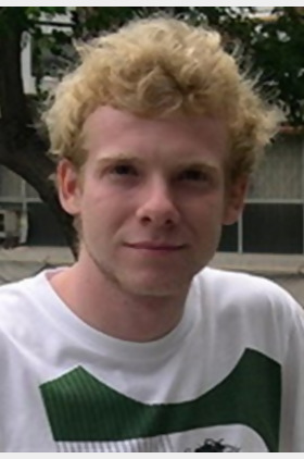 费南多·拉马洛个人介绍