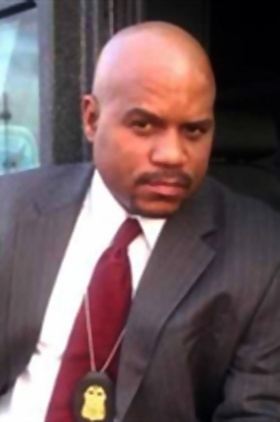 凯瑞·西蒙斯个人介绍