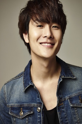 鹿凌桀个人介绍