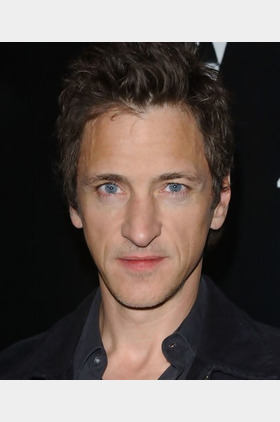 约翰·哈克斯/John Hawkes个人介绍