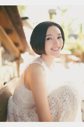 李依玲个人介绍