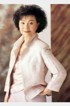 归亚蕾个人介绍