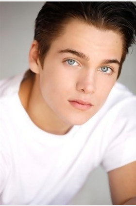 迪伦·斯普雷贝利个人介绍