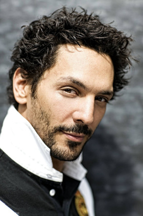 托莫·希思黎个人介绍