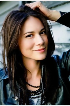 凯瑟琳·克瑞斯吉个人介绍