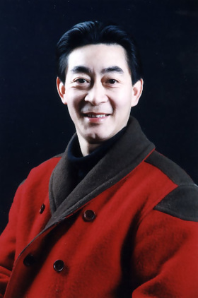 六小龄童个人介绍