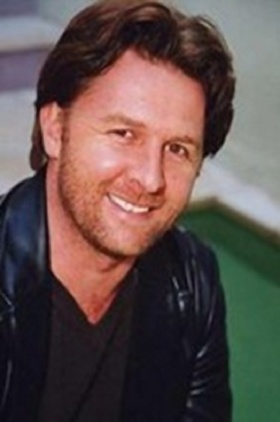 约翰·波尔森John Polson个人介绍