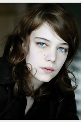 席琳·萨莱特个人介绍