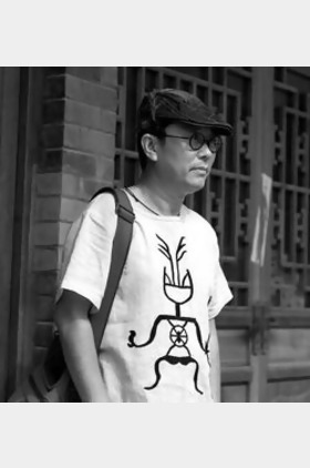 周一个人介绍