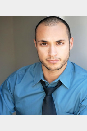 杰伦·摩尔个人介绍