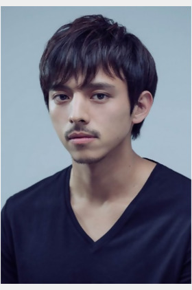 满岛真之介个人介绍