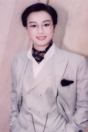 盖鸣晖个人介绍