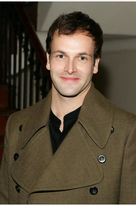 约翰尼·李·米勒个人介绍