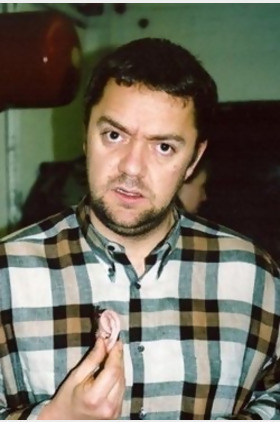 罗尼·福克斯个人介绍