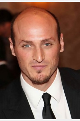 迪伦·凯宁个人介绍