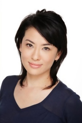 铃木砂羽个人介绍