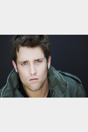 Dixie Arnold个人介绍