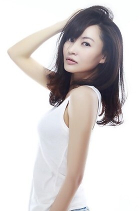 黄凰个人介绍