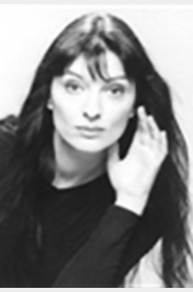 奥林匹娅·卡尔立斯Olimpia Carlisi个人介绍