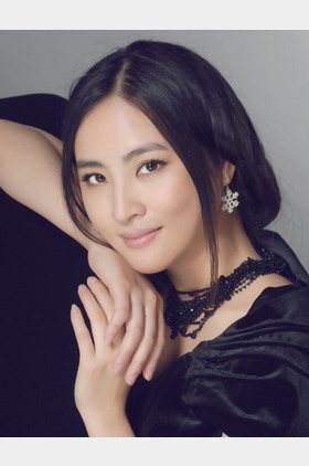郑佳欣个人介绍