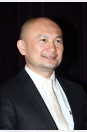 伍勇纳个人介绍