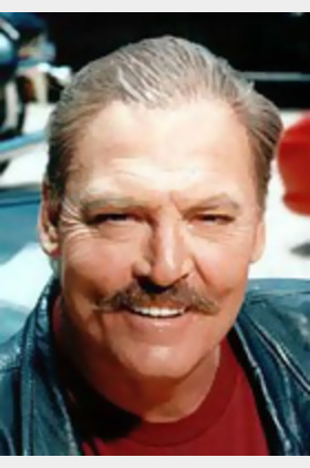 斯泰西·基齐个人介绍