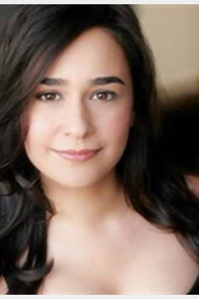 阿托莎·利奥妮个人介绍