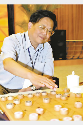 胡荣华个人介绍