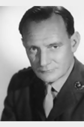 特瑞沃·霍华德个人介绍