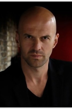 Velibor Topic个人介绍