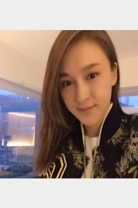 乐珈彤个人介绍