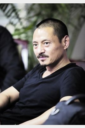尹铸胜个人介绍