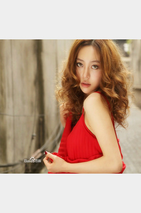 黄嫀砚个人介绍