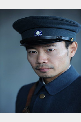 何强个人介绍