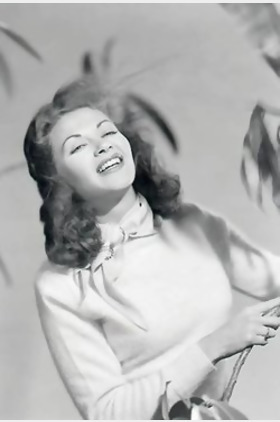 伊冯娜·德·卡洛个人介绍