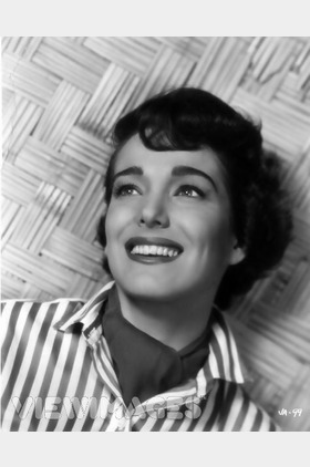 朱莉·亚当斯Julie Adams个人介绍