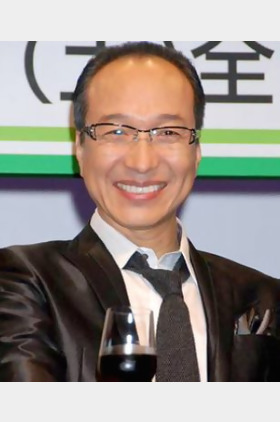 小日向文世个人介绍