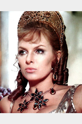 朱丽叶·爱姬Julie Ege个人介绍