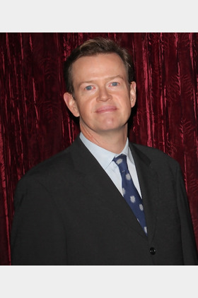 迪伦·贝克Dylan Baker个人介绍