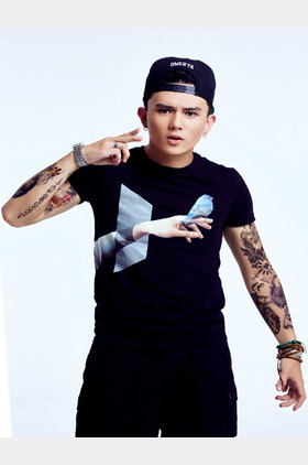 开克尔曼尼个人介绍