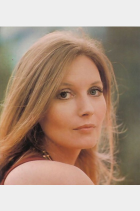 凯瑟琳·斯切尔个人介绍