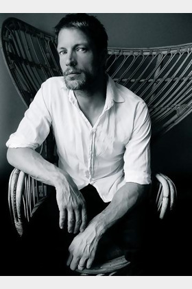 Mickey Hardt个人介绍