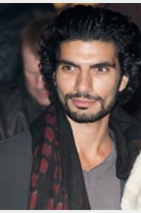 Akin Gazi个人介绍